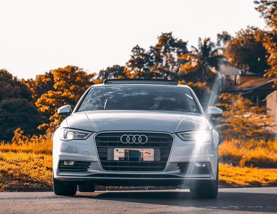 AUDI A3 1.8 TFSI SEDAN AMBITION 16V 180CV GASOLINA 4P AUTOMÁTICO